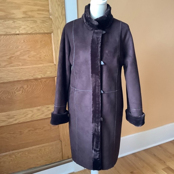 NOVELTI Brown Faux Suede Leather Shearling Midi Coat Size M - Picture 2 of 16